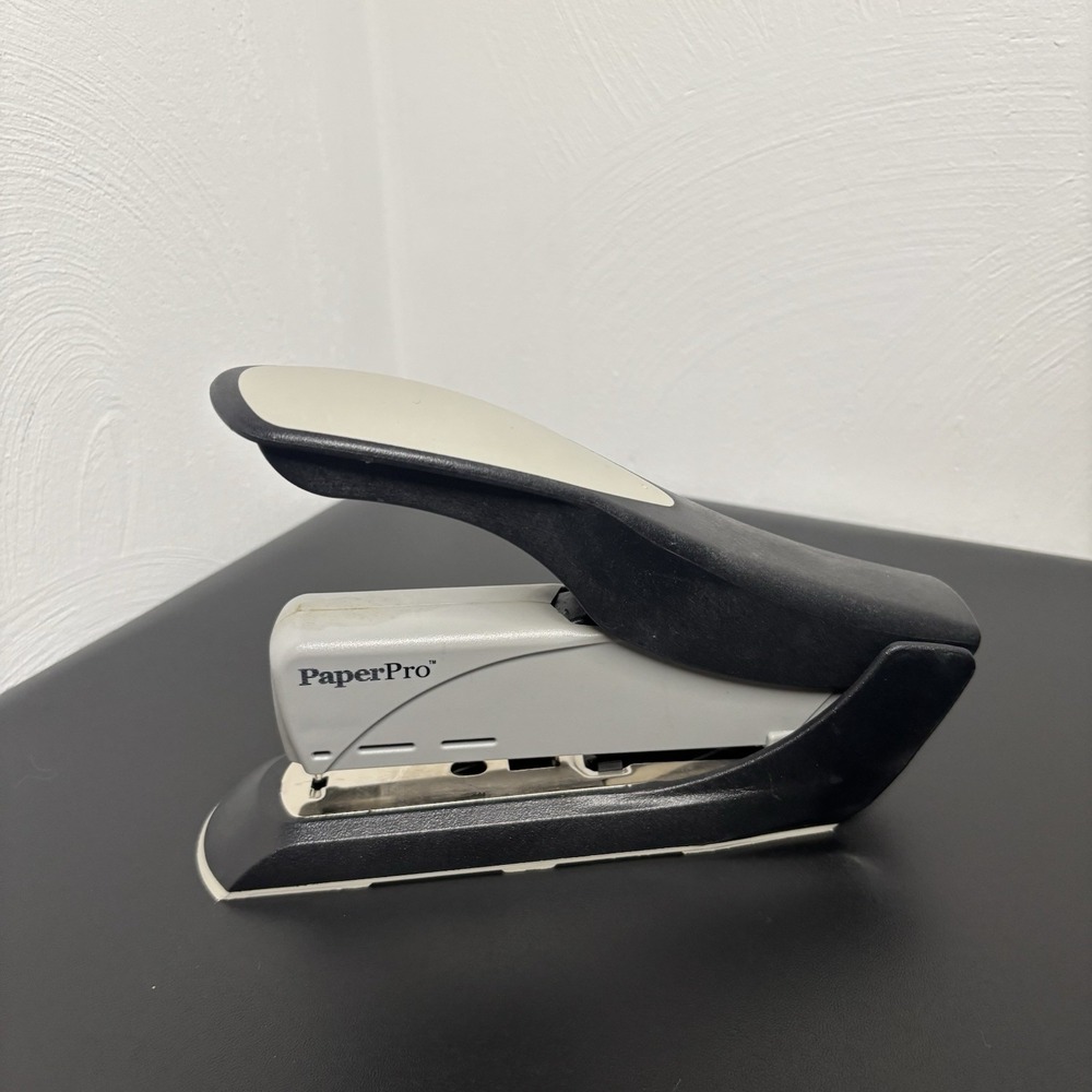 Paper Pro Heavy Duty‎ Premium Stapler Bostitch Spring-Powered